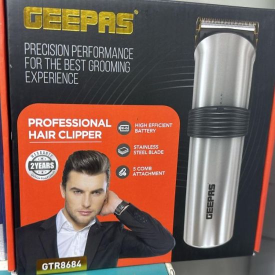 صورة ماكينة قص الشعر الاحترافية